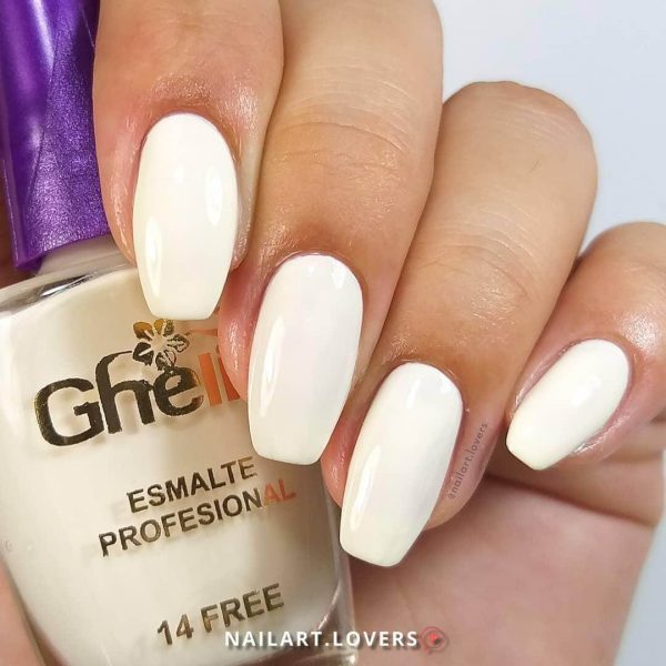 Esmalte pastel Danna Cosméticos Ghelic